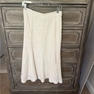 Club Monaco Elegant White Midi Skirt